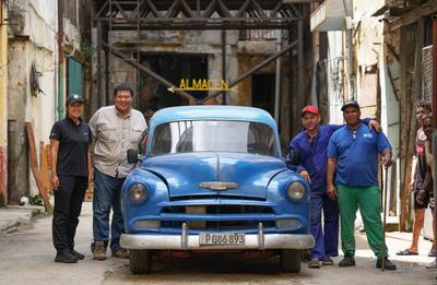 《地球之极·侣行》探秘古巴 禁区改革与婚纱摄影的冒险之旅